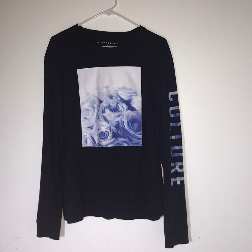 Blue long sleeve shirt